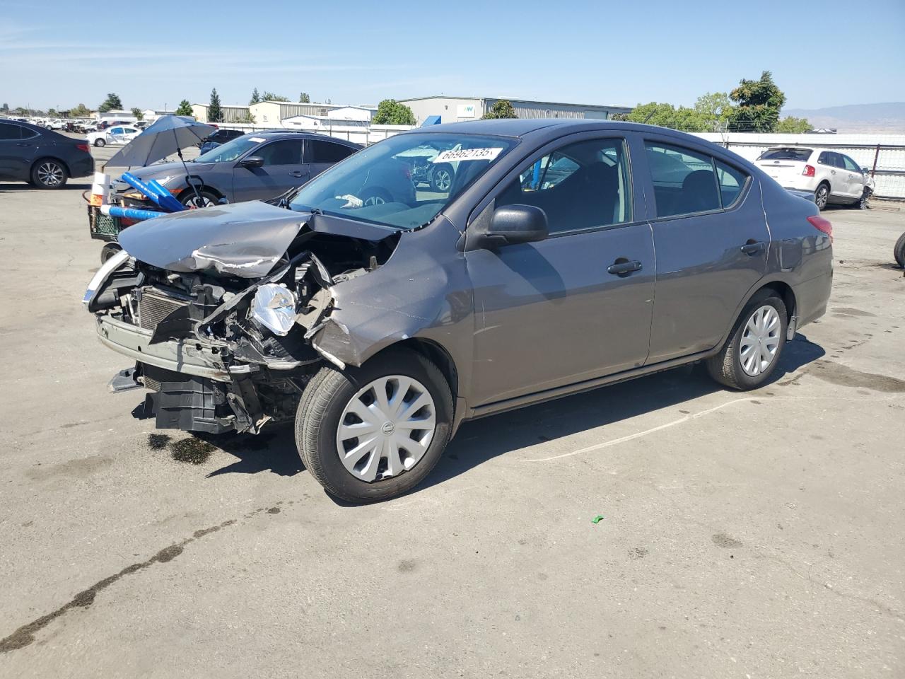 2015 Nissan Versa s S