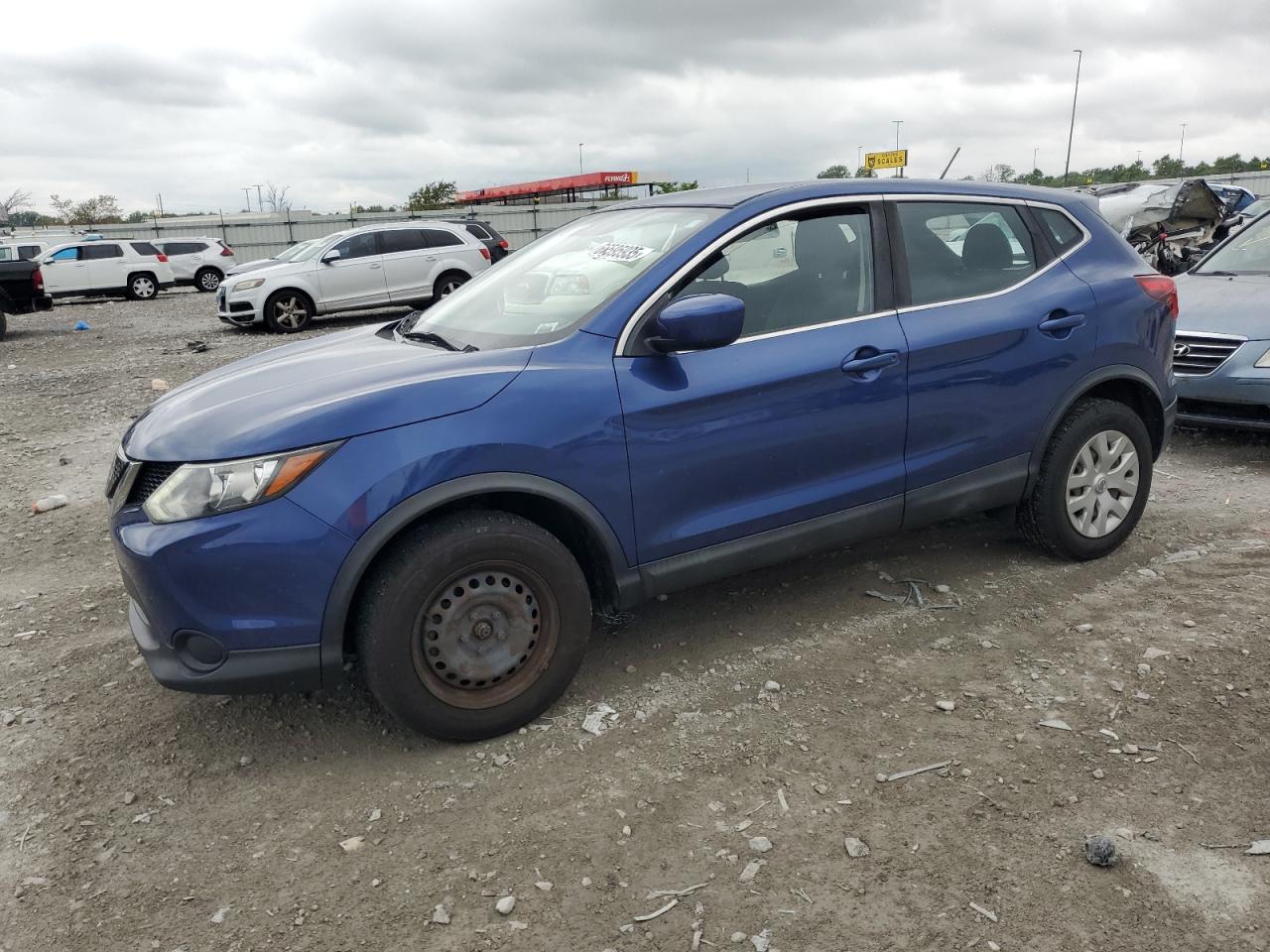 2018 Nissan Rogue spor S