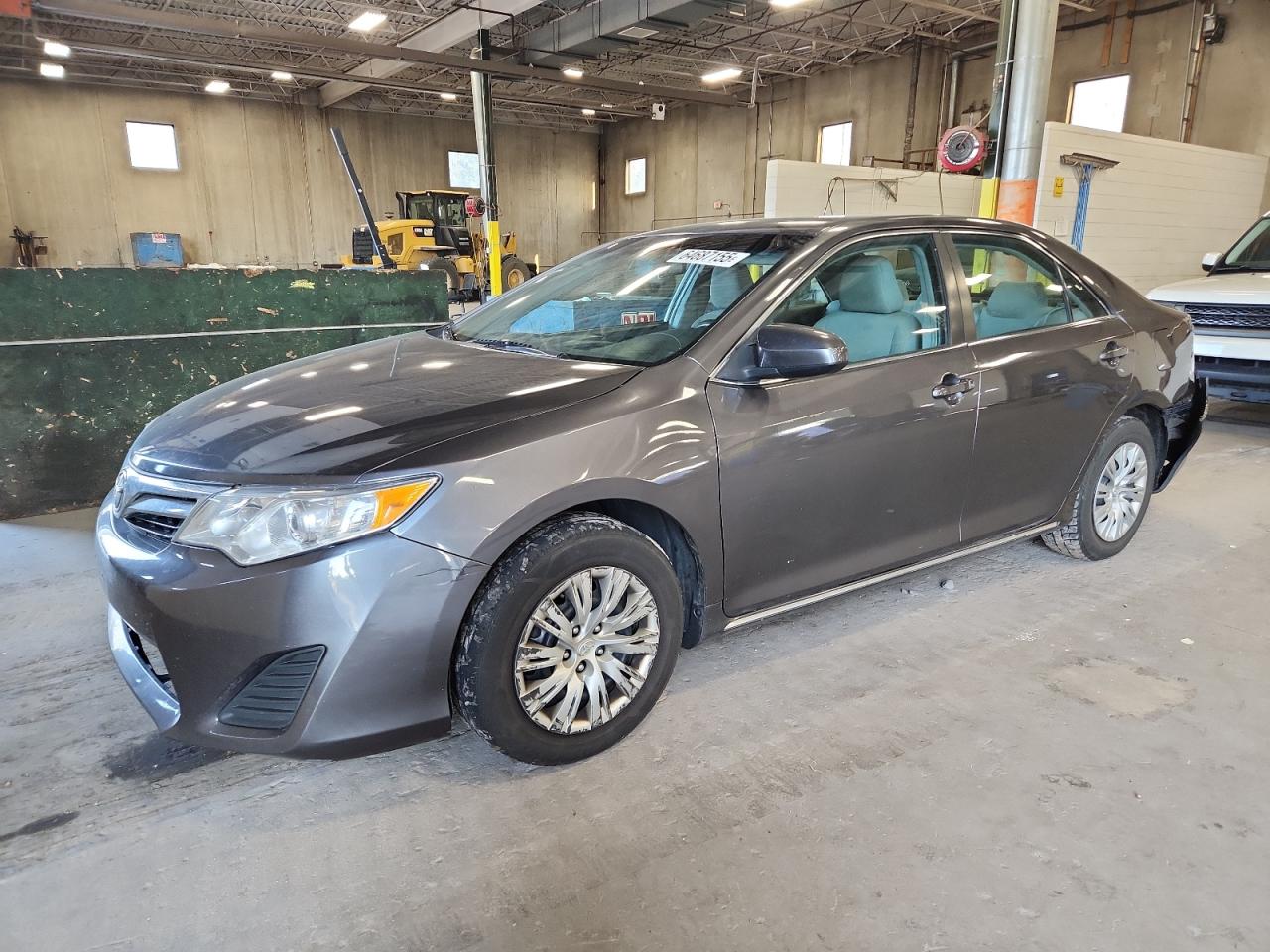 Toyota Camry l