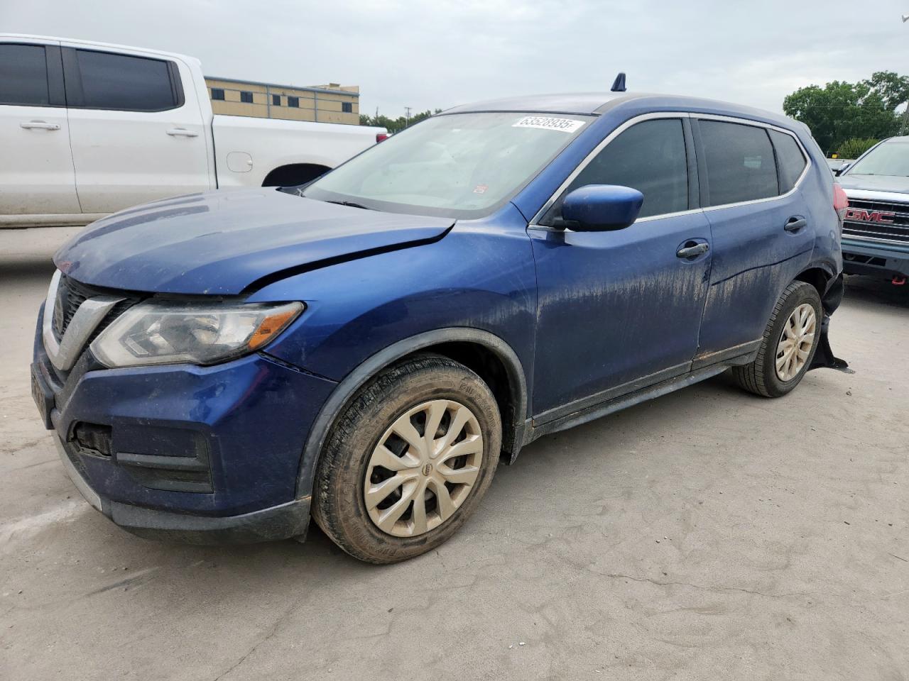 2018 Nissan Rogue s S