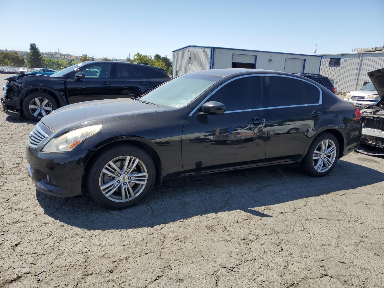 2011 Infiniti G25