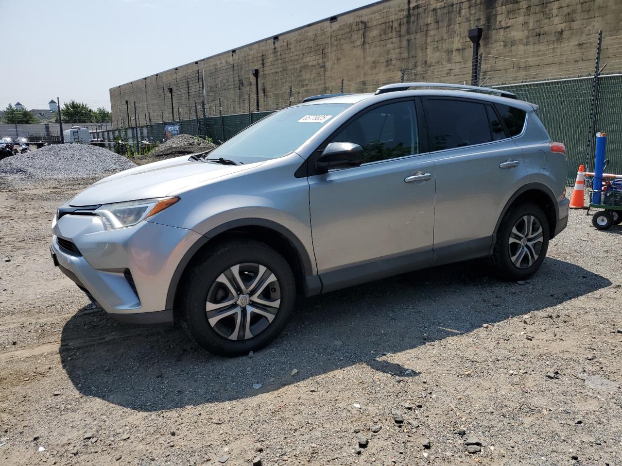 2017 Toyota Rav4 le LE