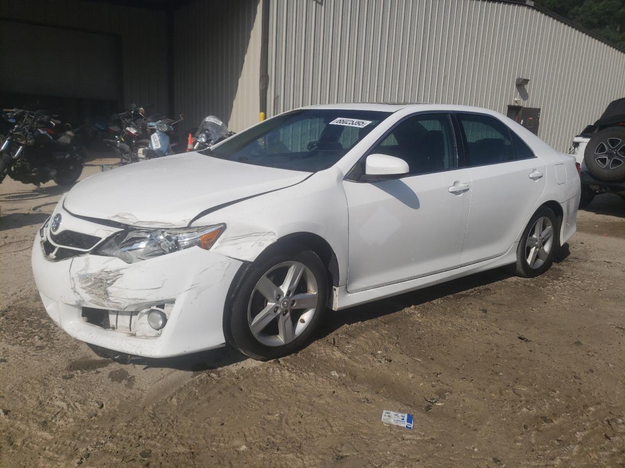 2012 Toyota Camry base BASE