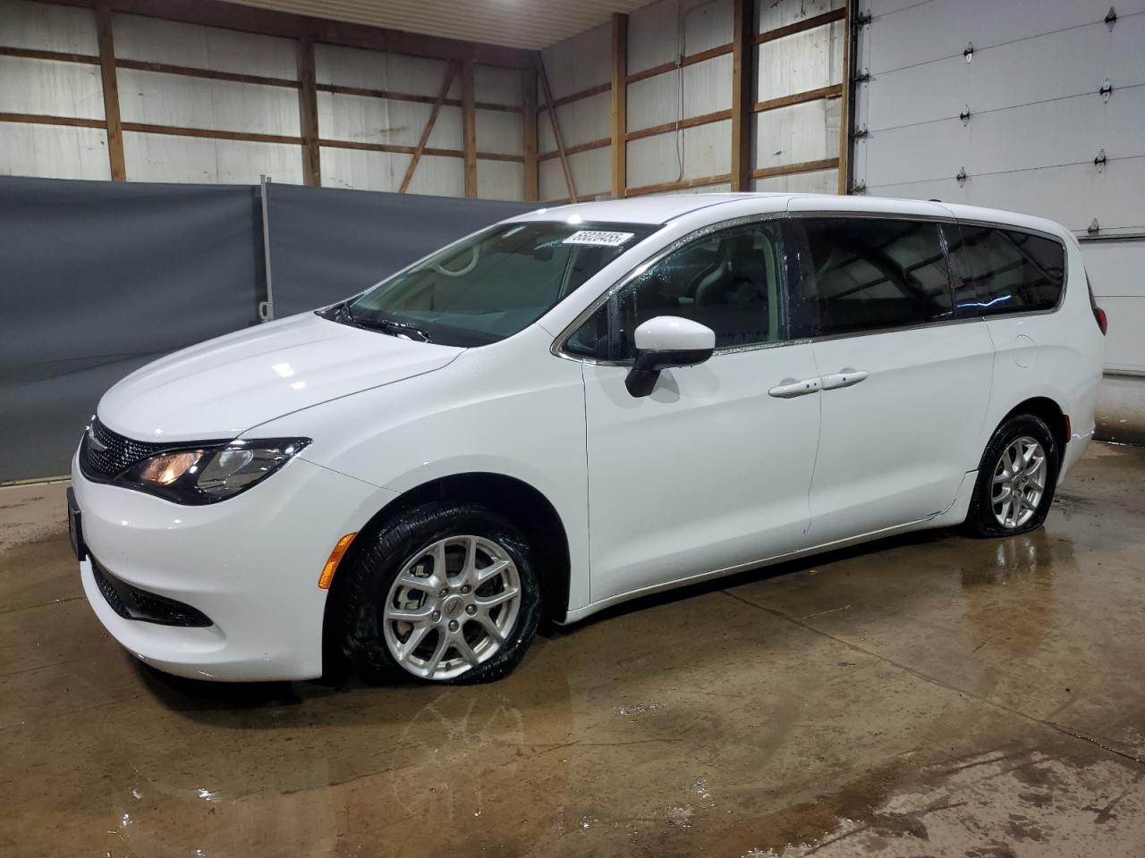 2023 Chrysler Voyager