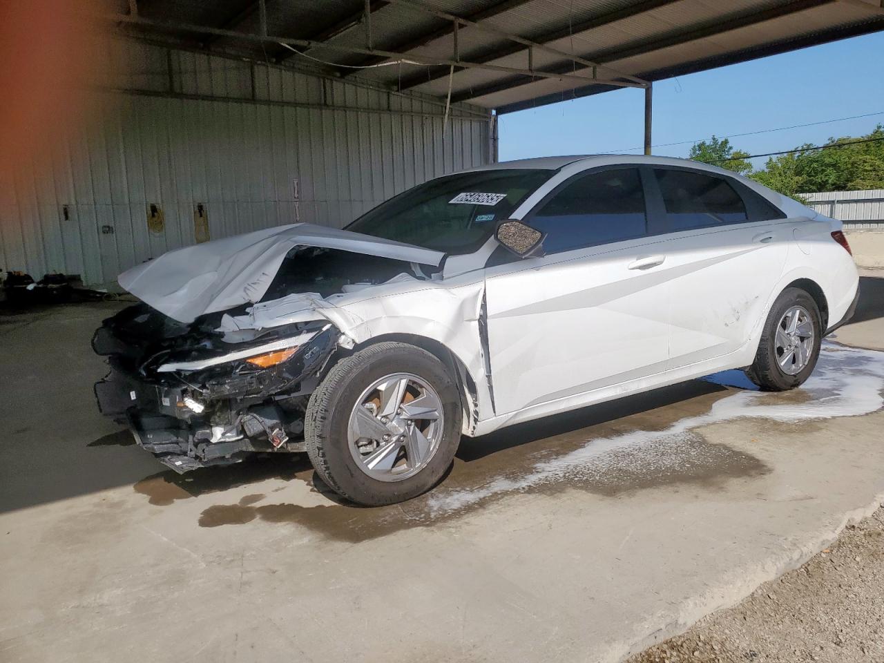 2024 Hyundai Elantra se SE
