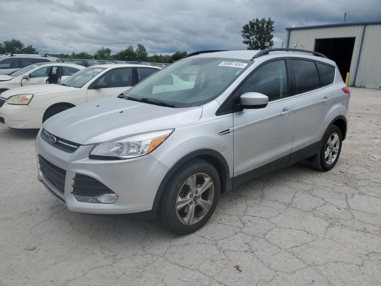2016 Ford Escape se SE