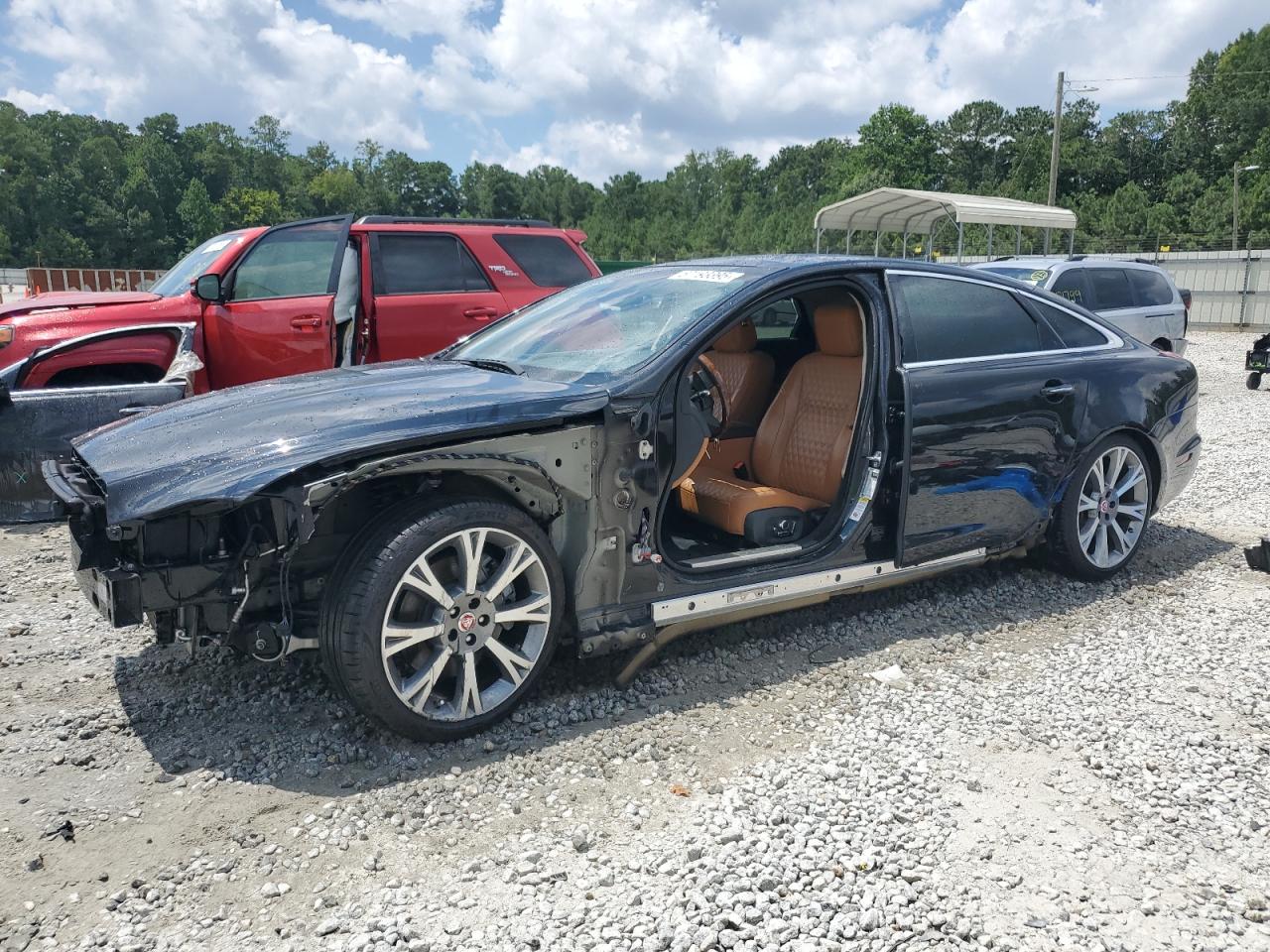 2017 Jaguar Xjl