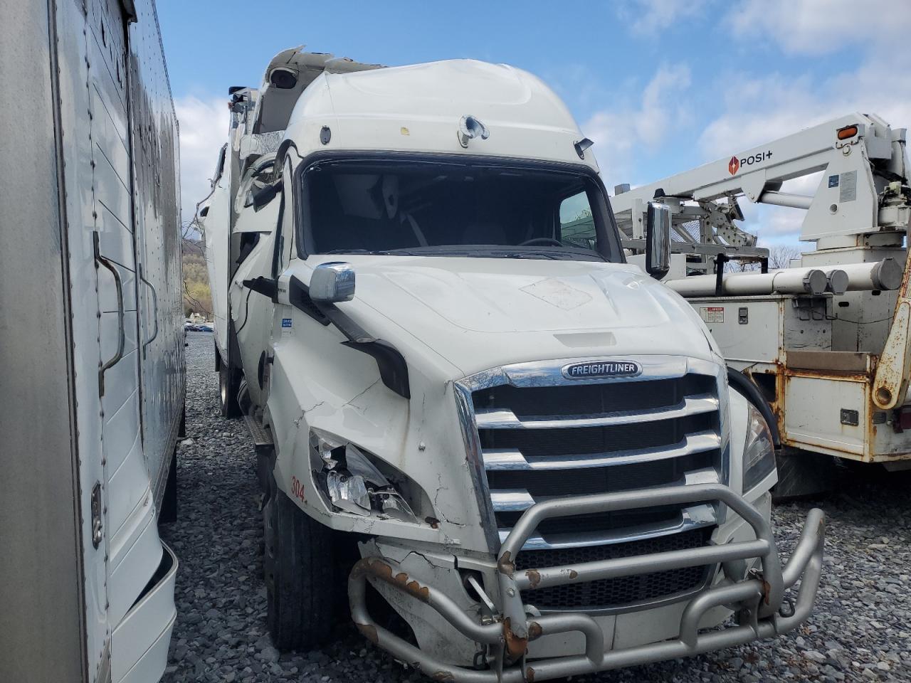 2020 Freightliner Cascadia