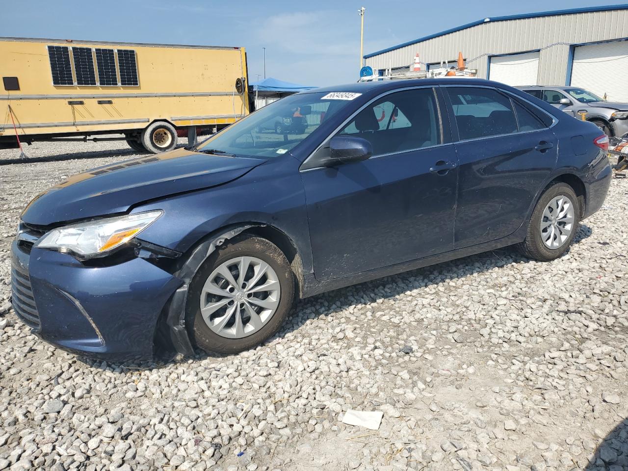 2017 Toyota Camry le LE