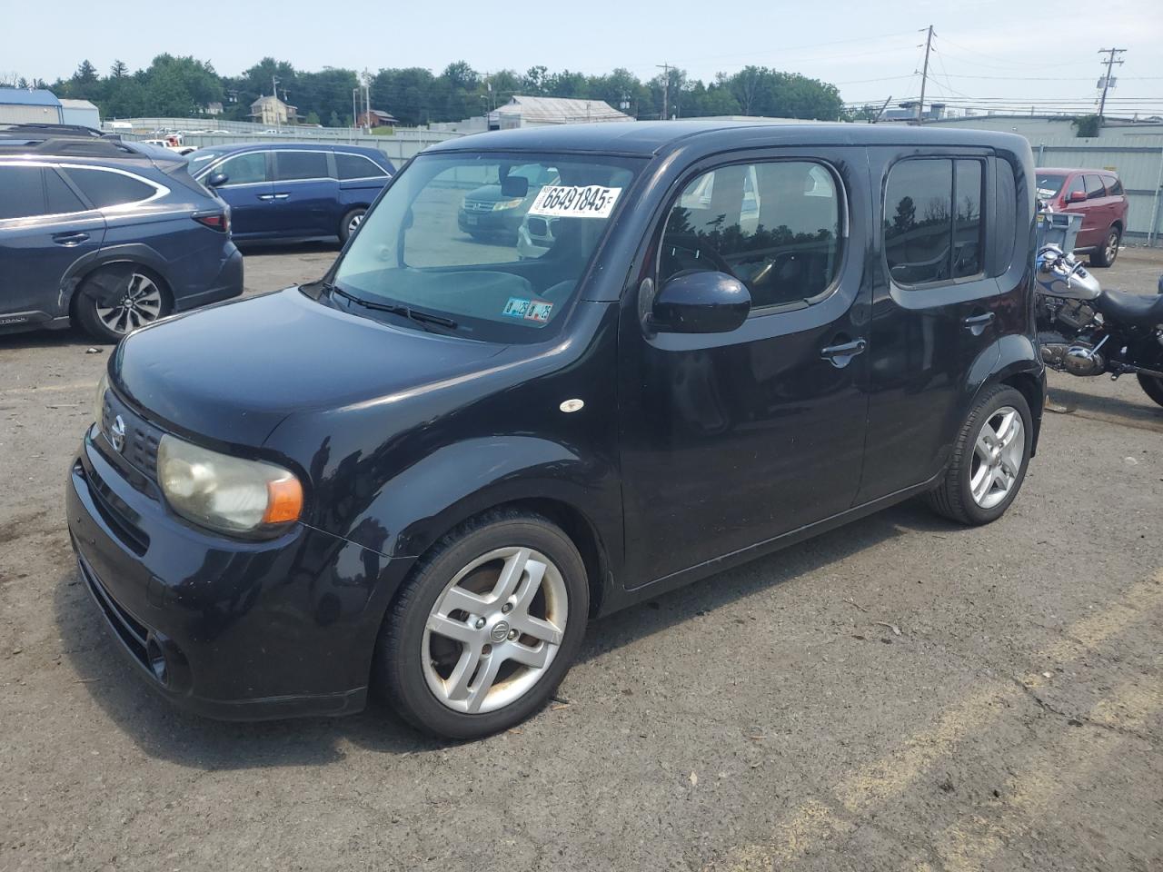 2011 Nissan Cube base BASE