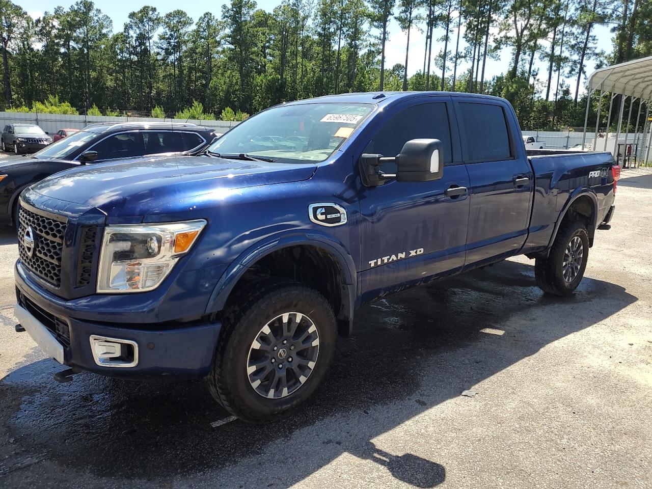 2017 Nissan Titan xd s SL