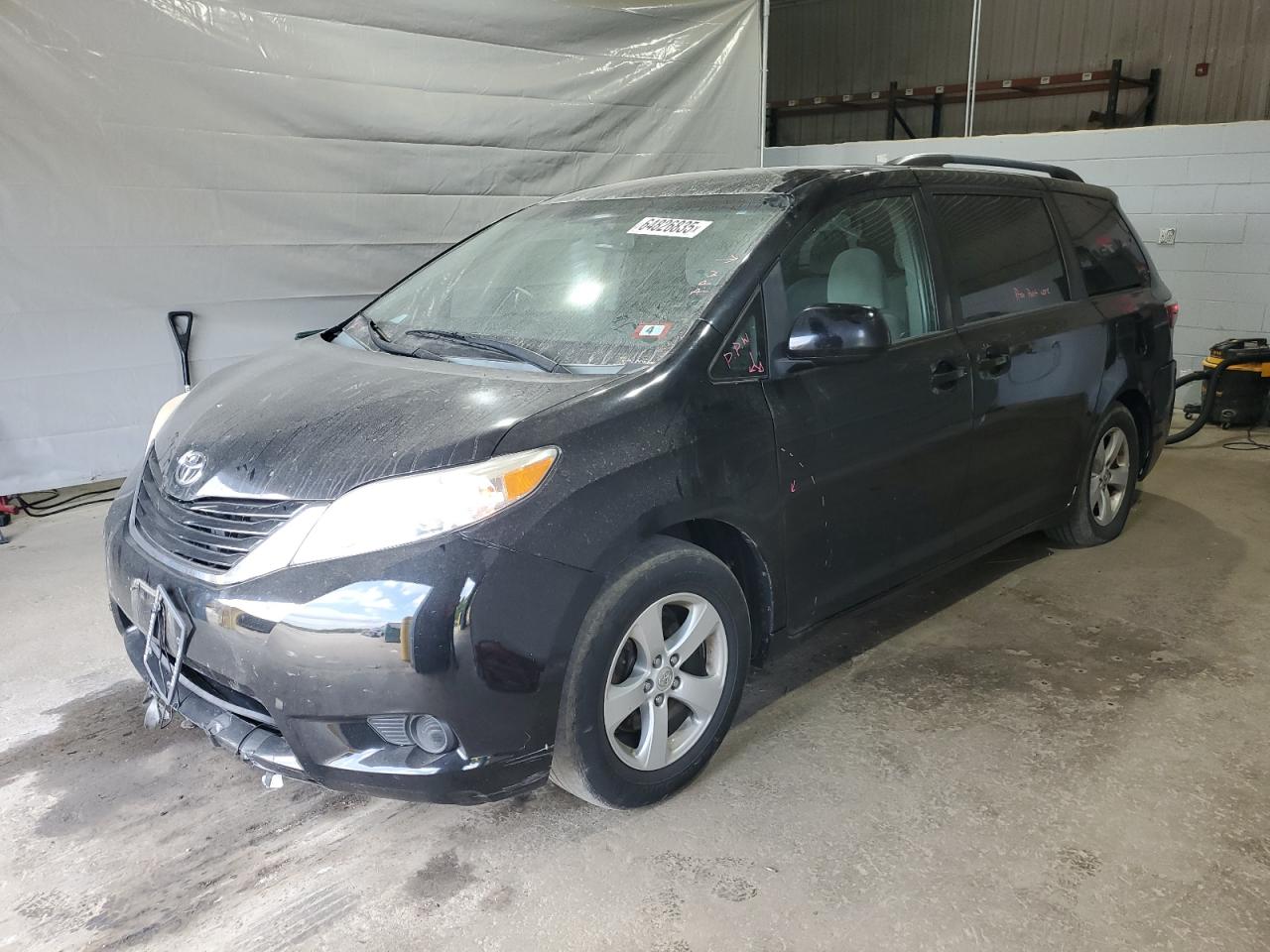 2015 Toyota Sienna le LE