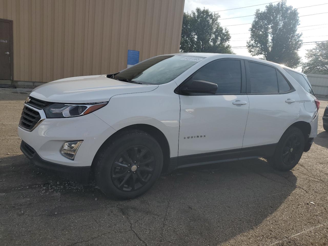 2021 Chevrolet Equinox ls LS