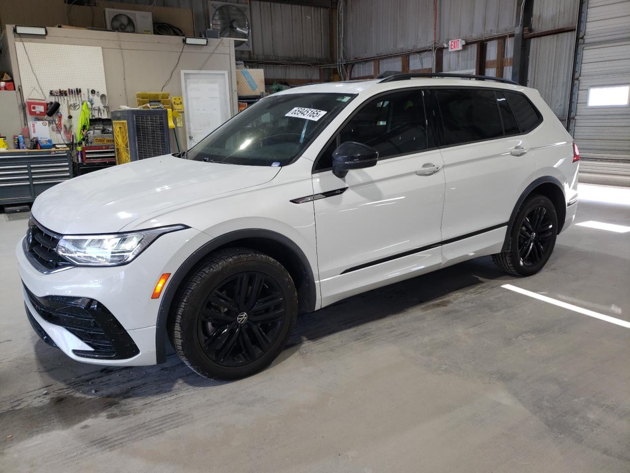 2022 Volkswagen Tiguan se SE R-LINE BLACK