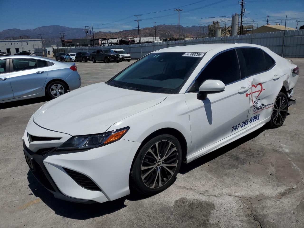 2020 Toyota Camry se SE