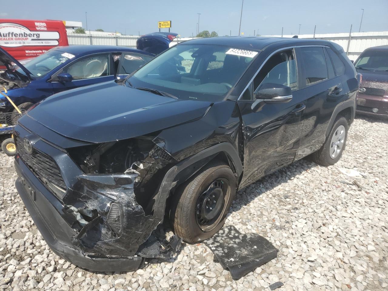 2024 Toyota Rav4 le LE
