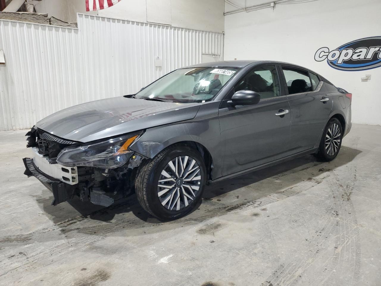 2025 Nissan Altima sv SV