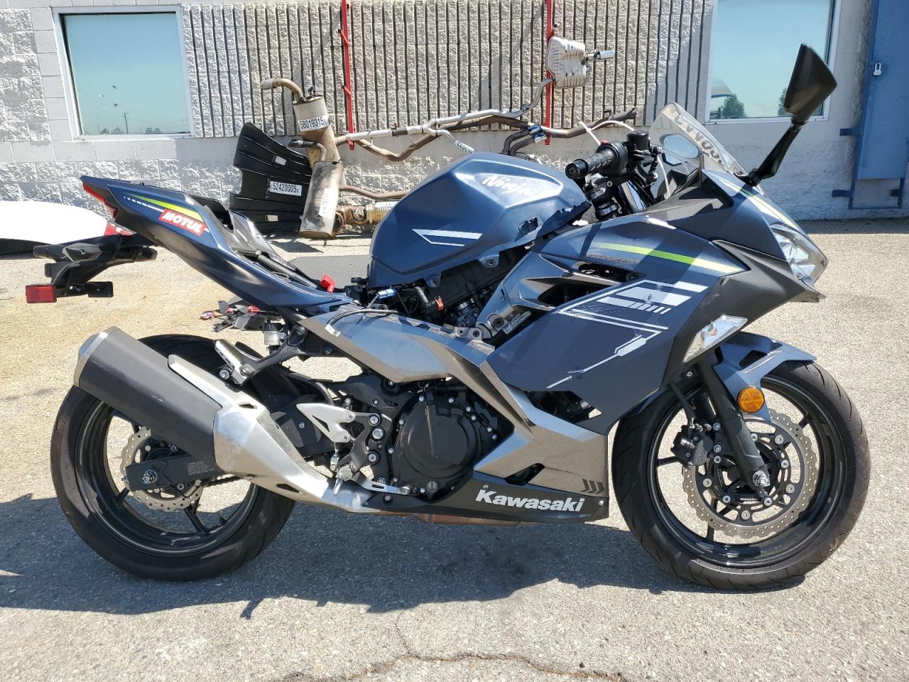 2022 Kawasaki Ex400