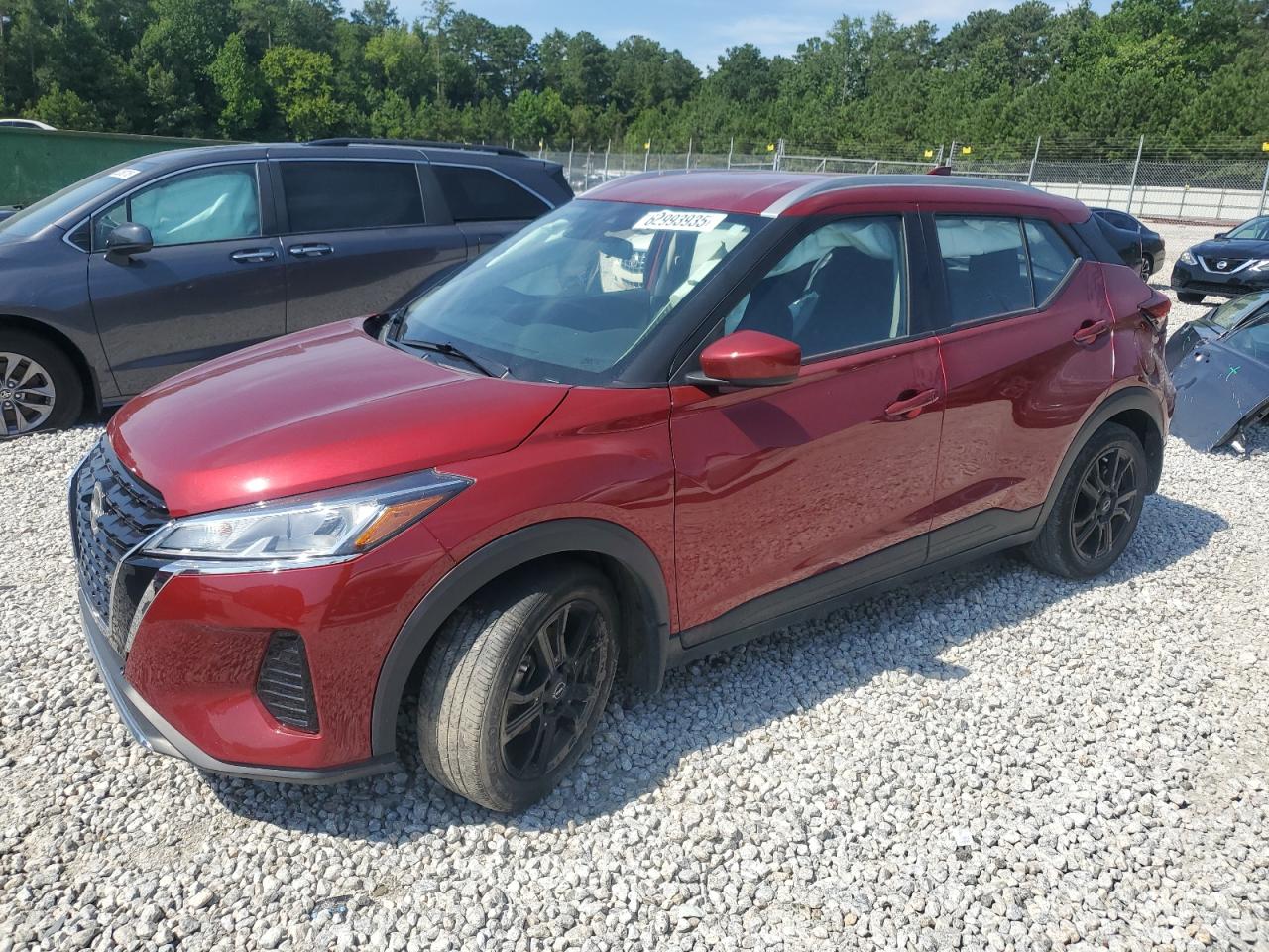 2023 Nissan Kicks sv SV