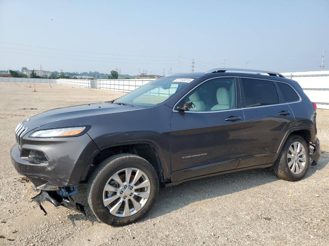 2018 Jeep Cherokee o OVERLAND