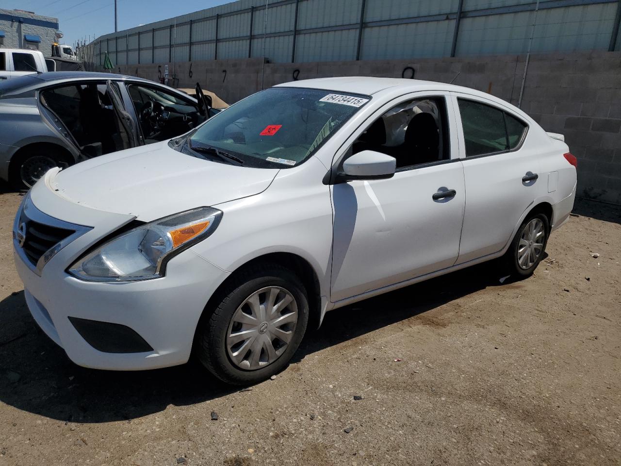 2019 Nissan Versa s S