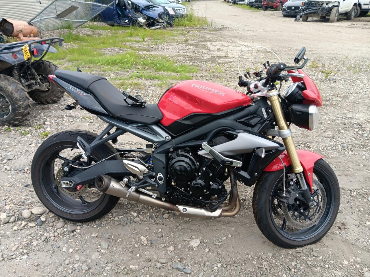 2015 Triumph motorcycle Street tri