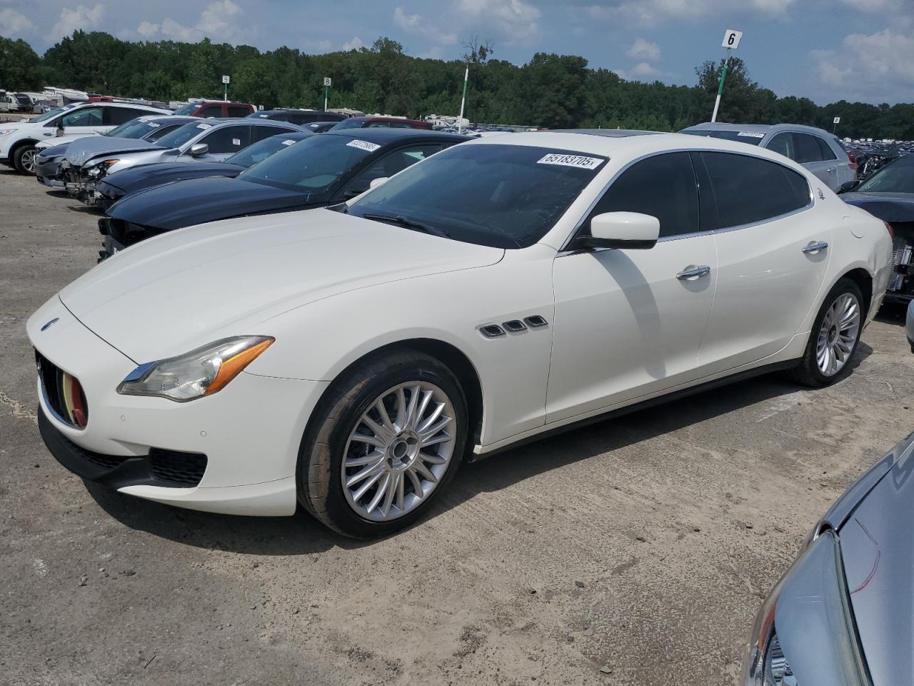 Maserati Quattroporte