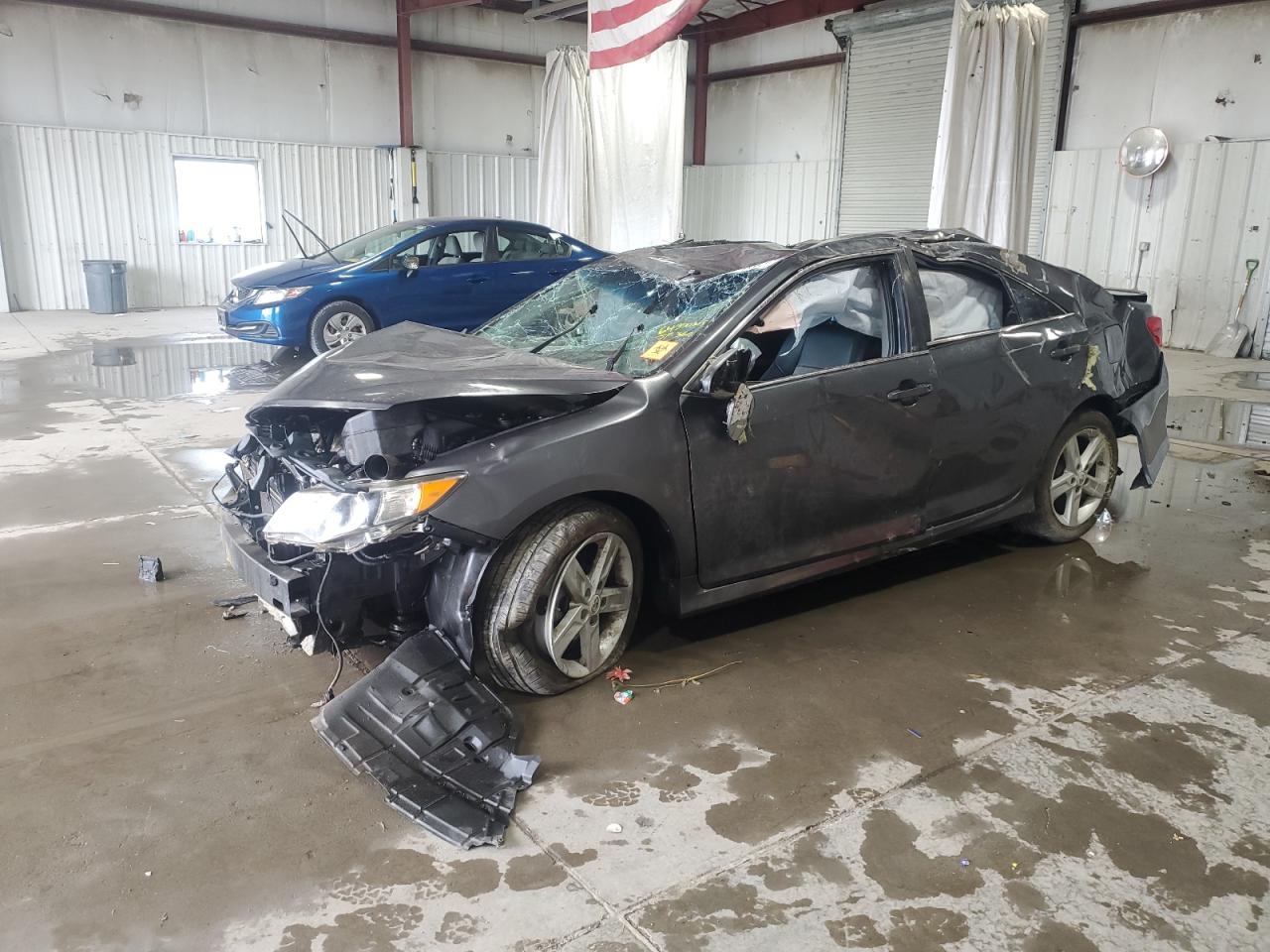 2012 Toyota Camry base BASE