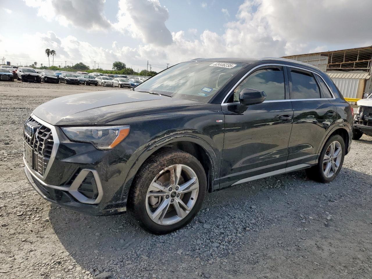 2022 Audi Q3