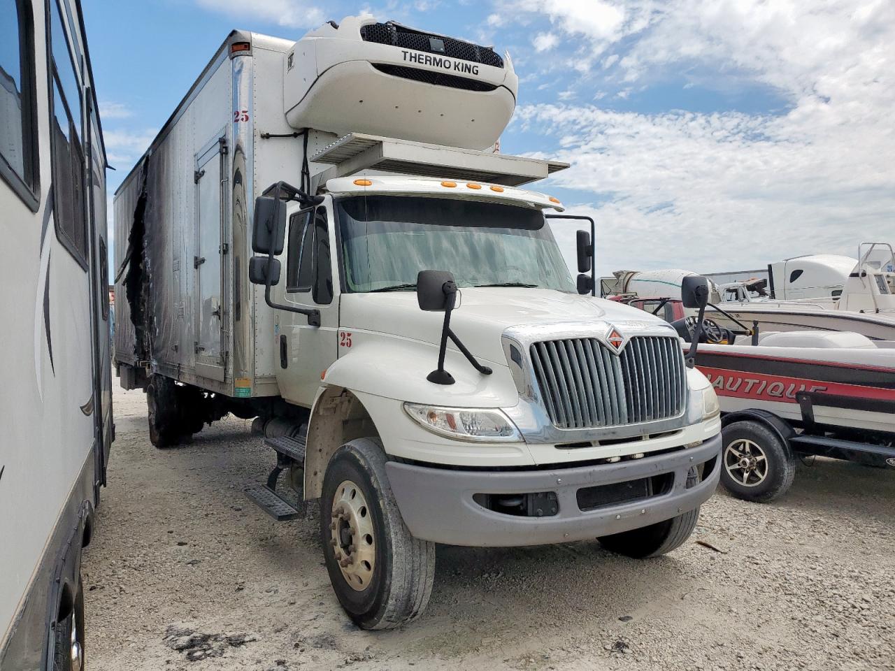 2016 International 4300