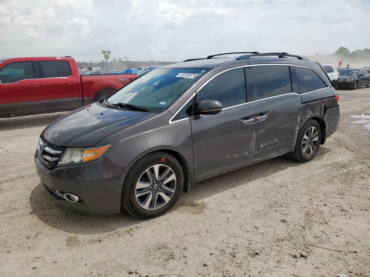 2016 Honda Odyssey to TOURING