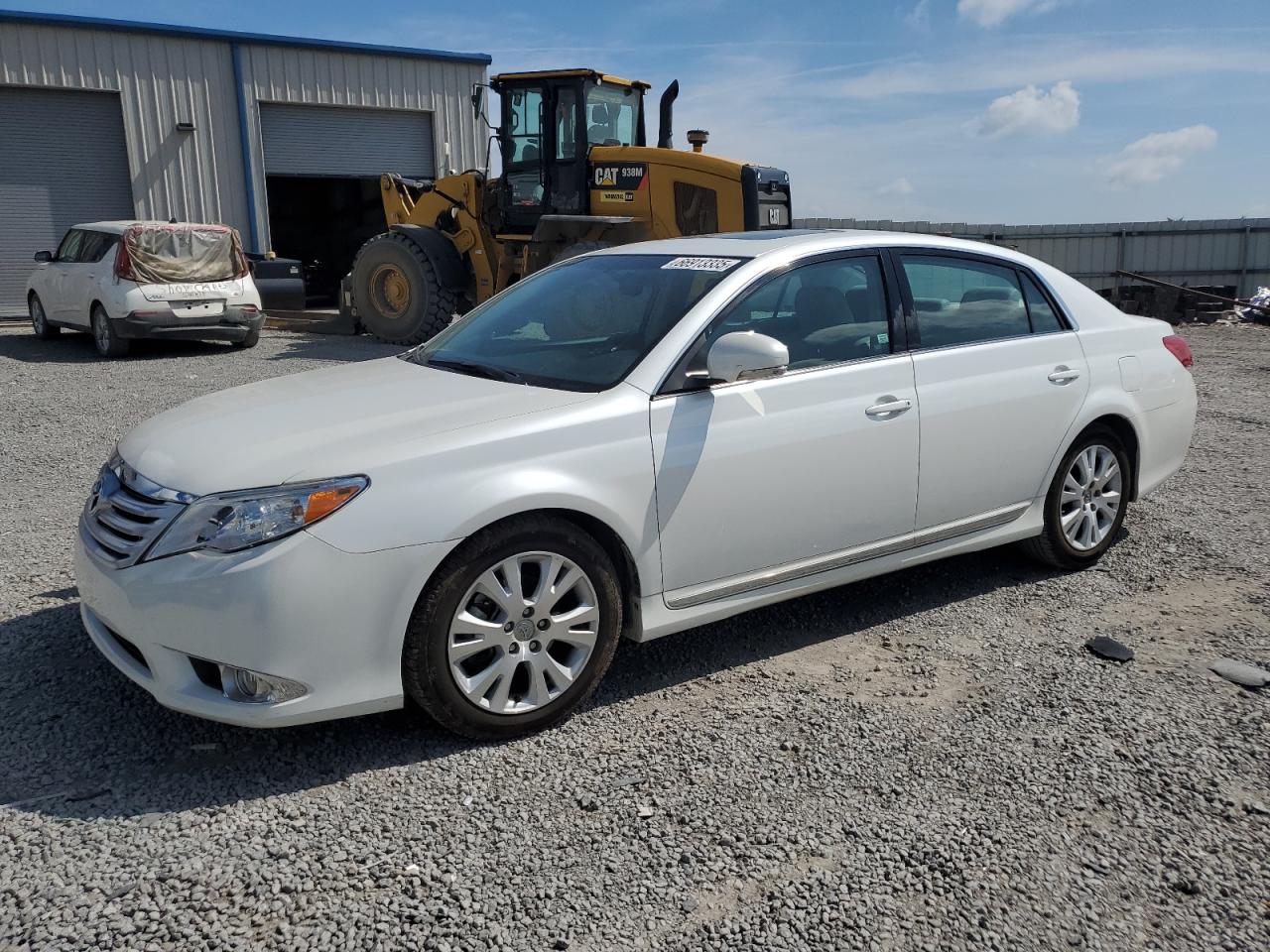 2012 Toyota Avalon base BASE
