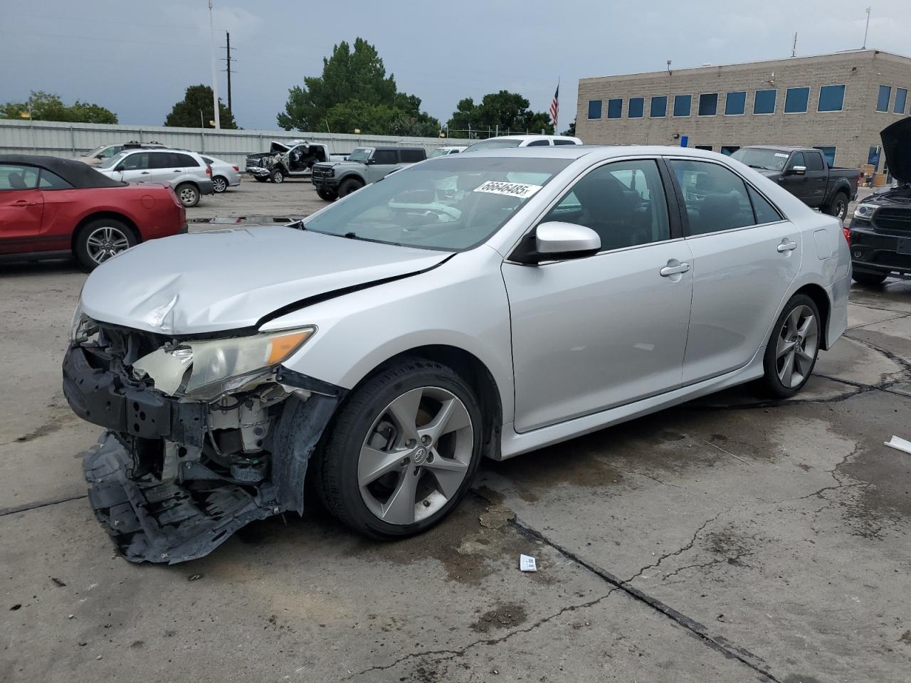 2014 Toyota Camry se SE