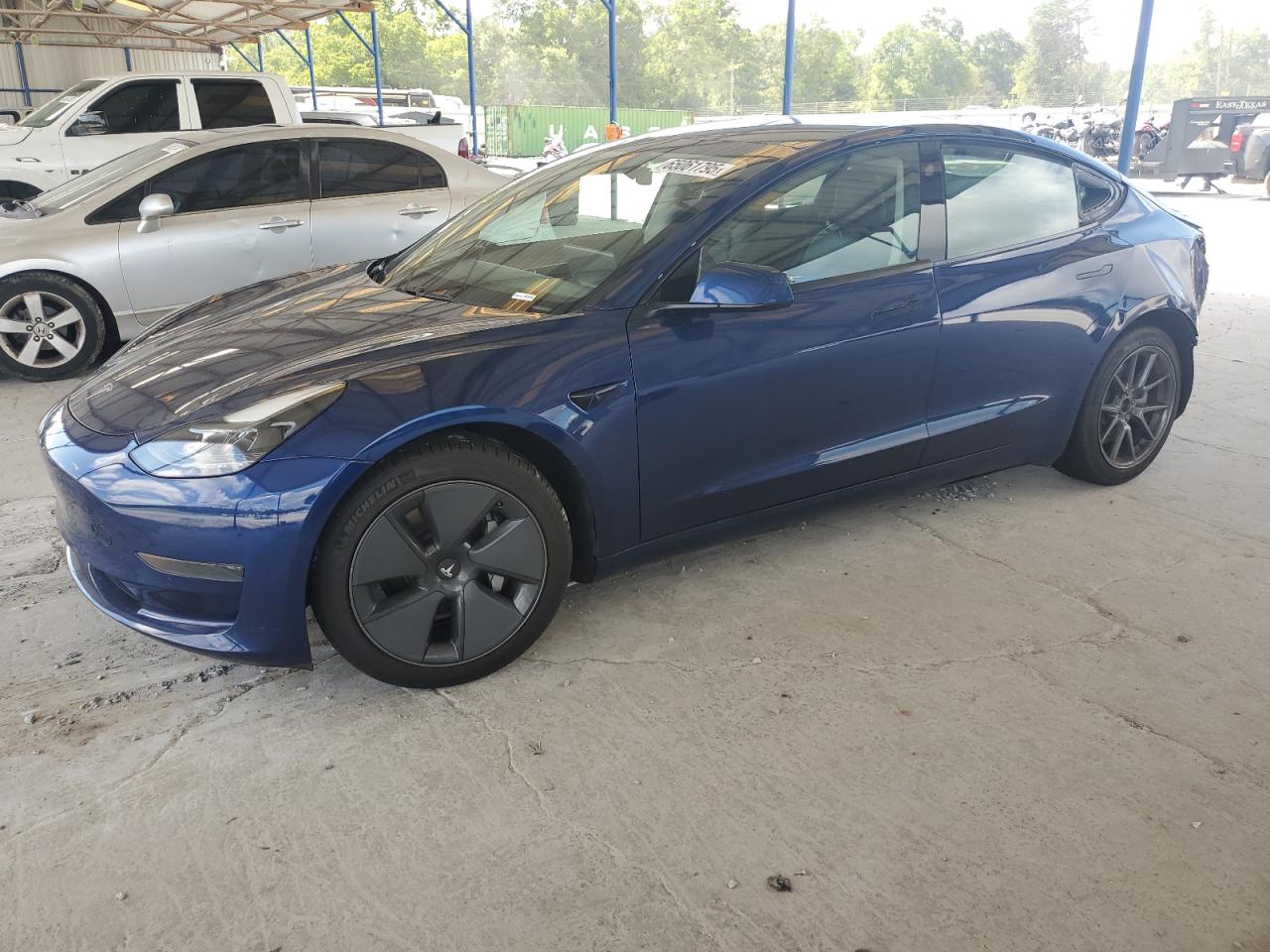 Tesla 3