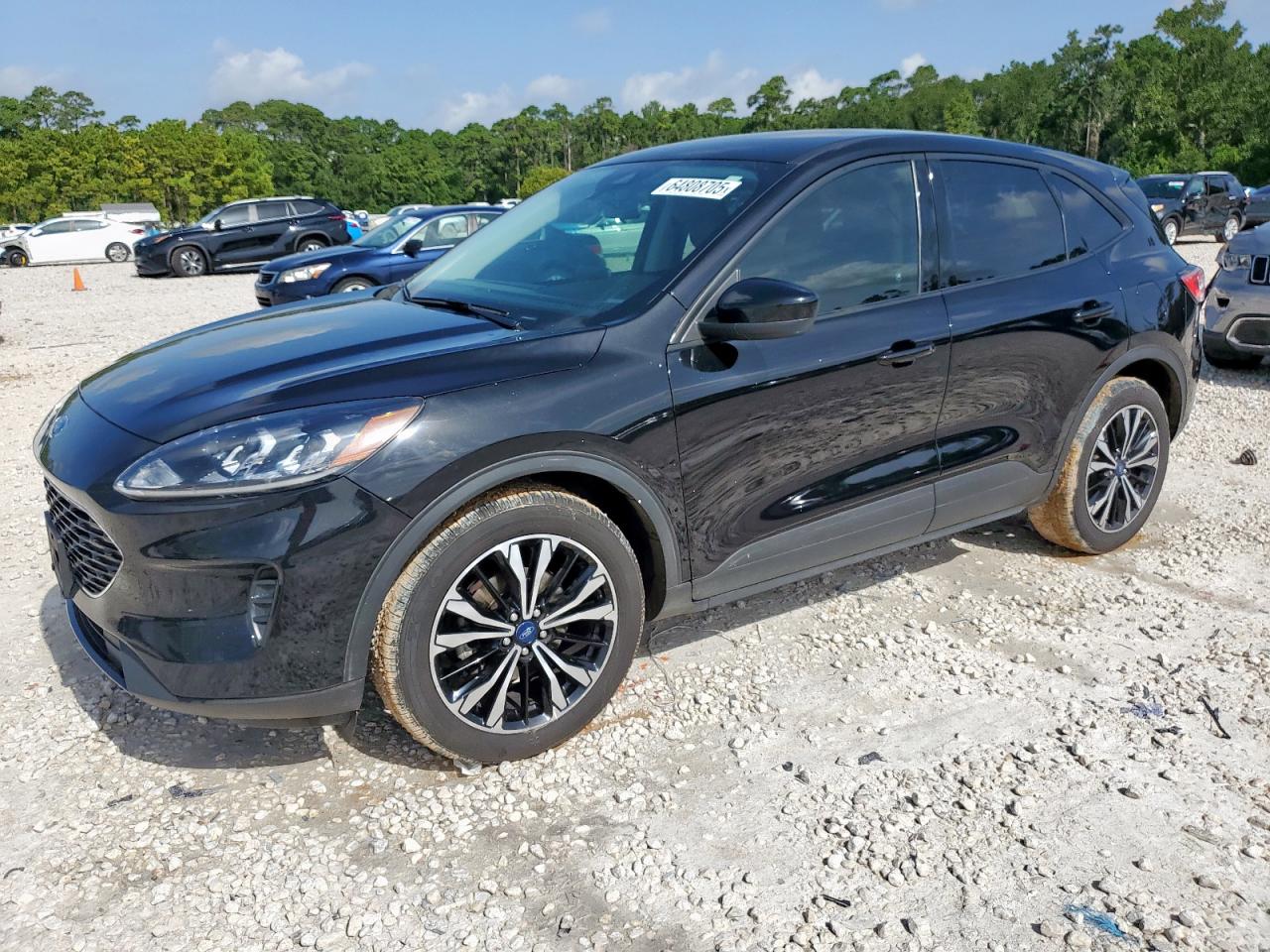 2022 Ford Escape se SE