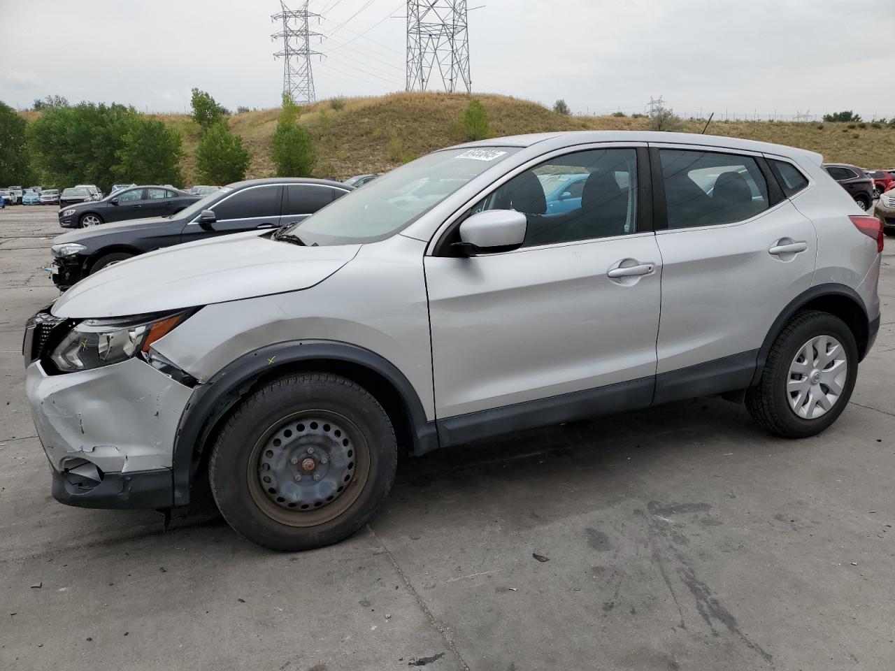 2019 Nissan Rogue sport S