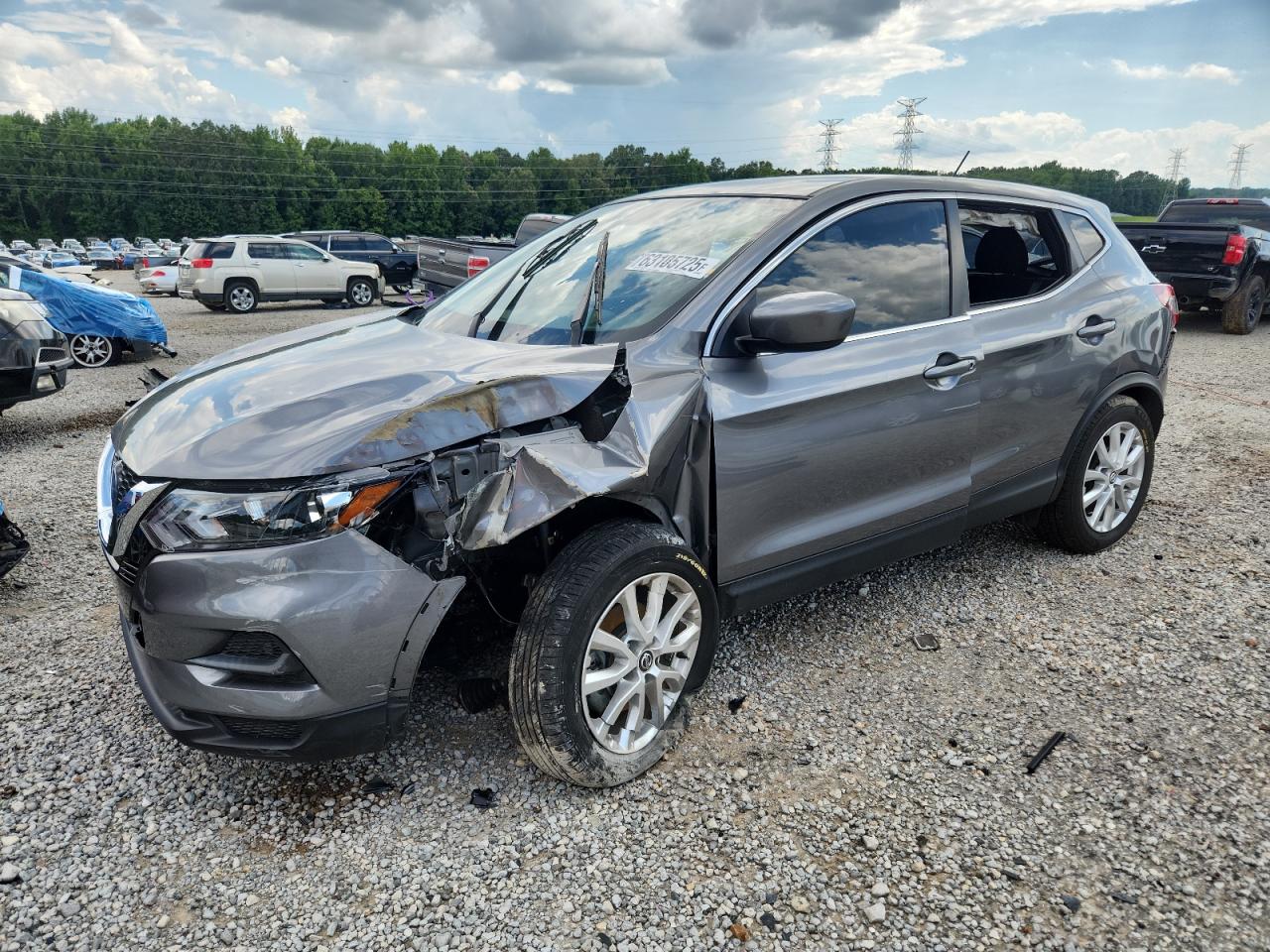 2021 Nissan Rogue sport s S