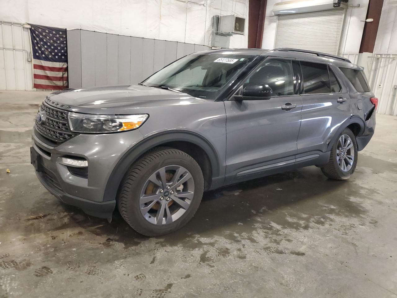 2022 Ford Explorer x XLT