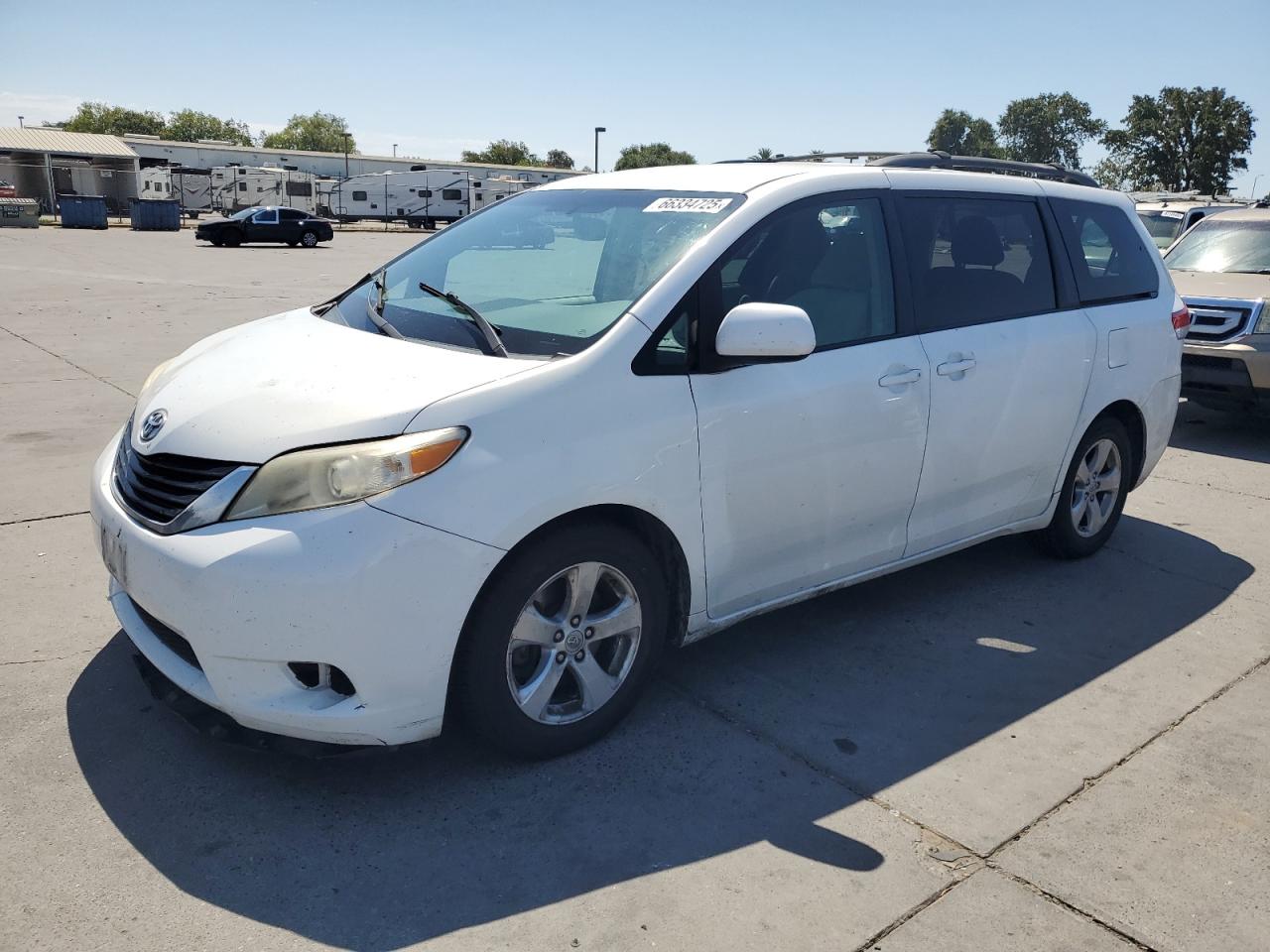2011 Toyota Sienna le LE