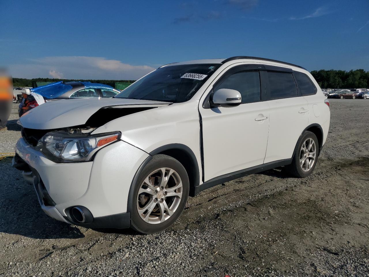 2015 Mitsubishi Outlander se SE