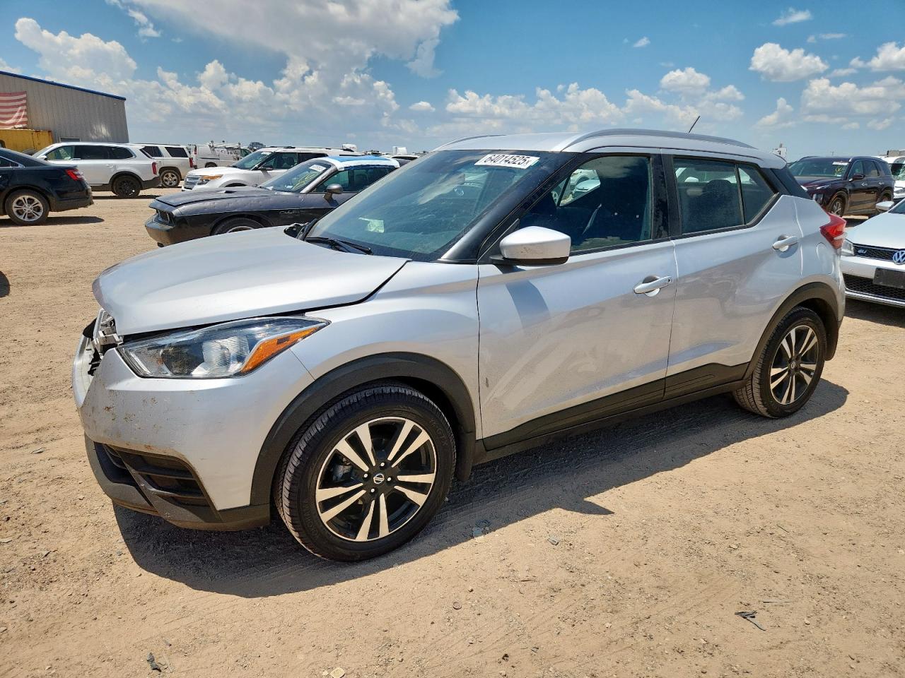 2020 Nissan Kicks sv SV