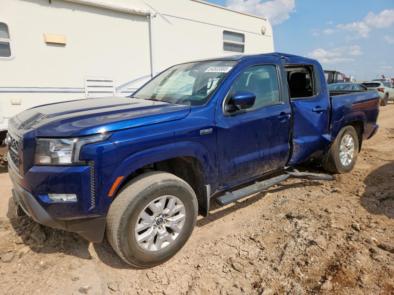 2022 Nissan Frontier s S