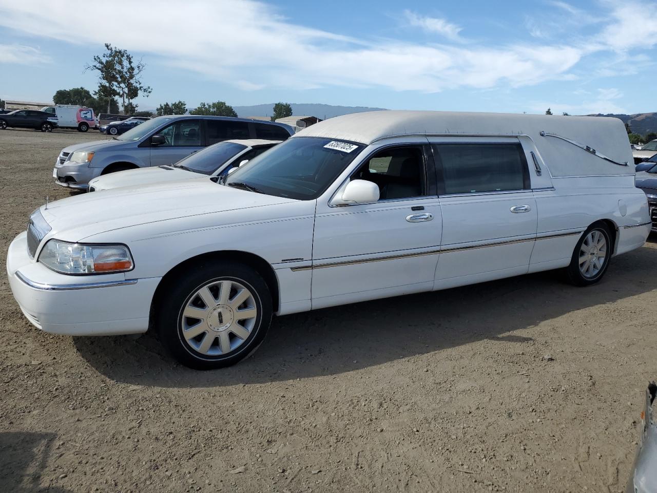 2005 Lincoln Town Car