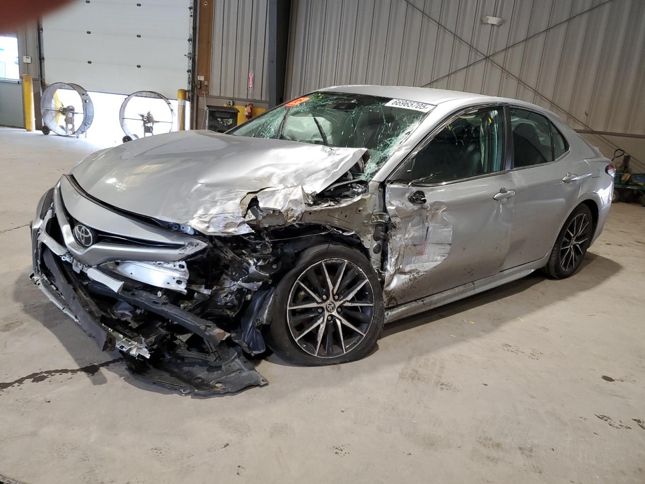 2021 Toyota Camry se SE