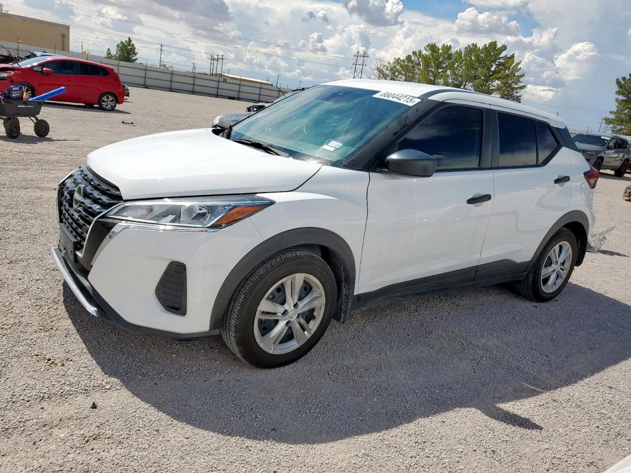 2024 Nissan Kicks s S