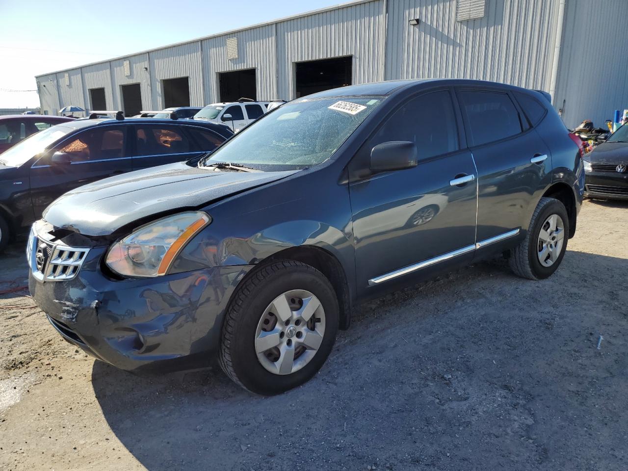 2013 Nissan Rogue s S