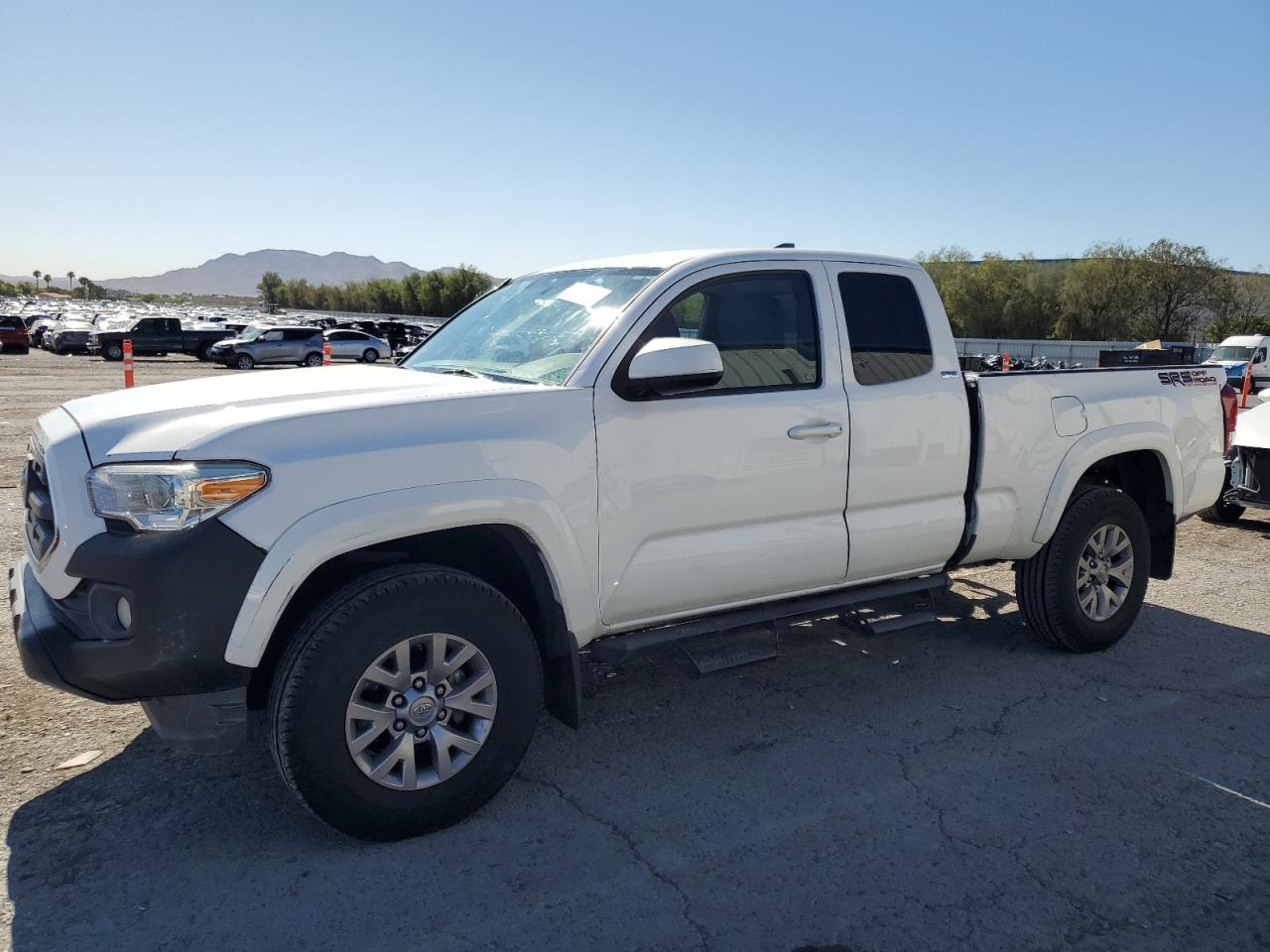 2016 Toyota Tacoma acc ACCESS CAB