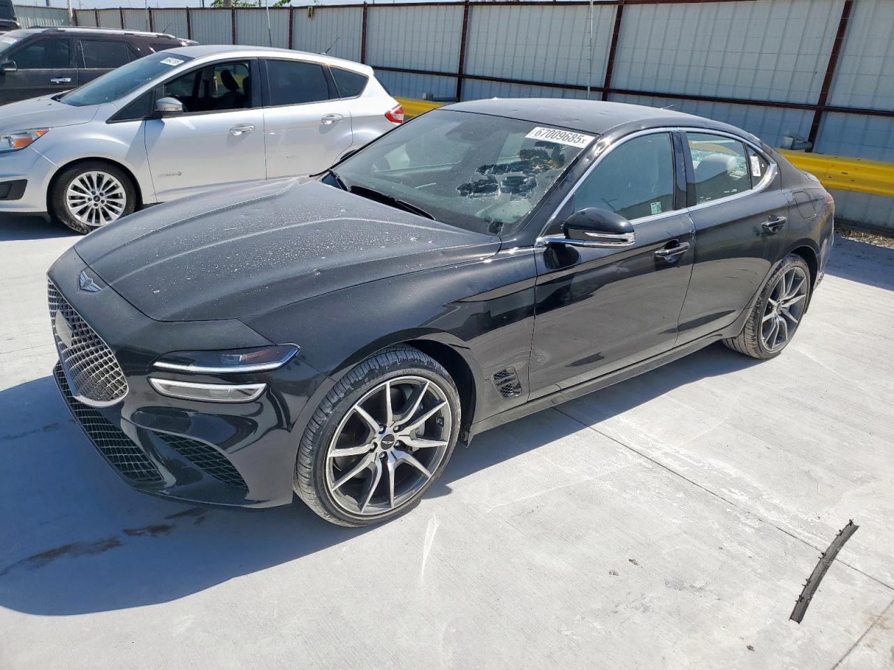2025 Genesis G70 base BASE