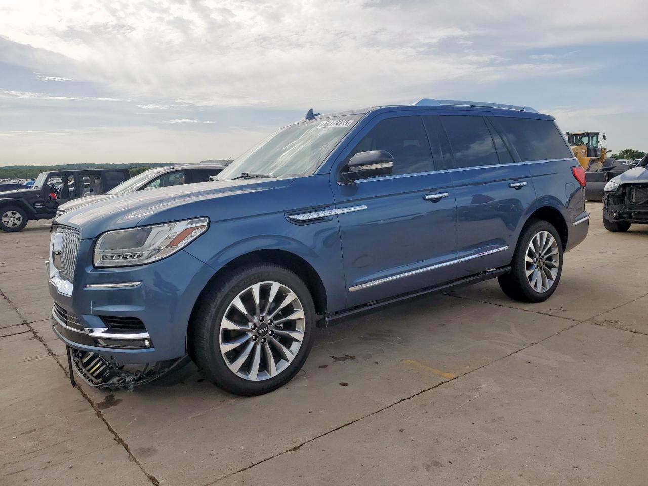 2018 Lincoln Navigator SELECT