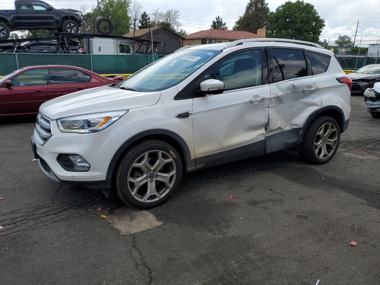 2019 Ford Escape titanium TITANIUM